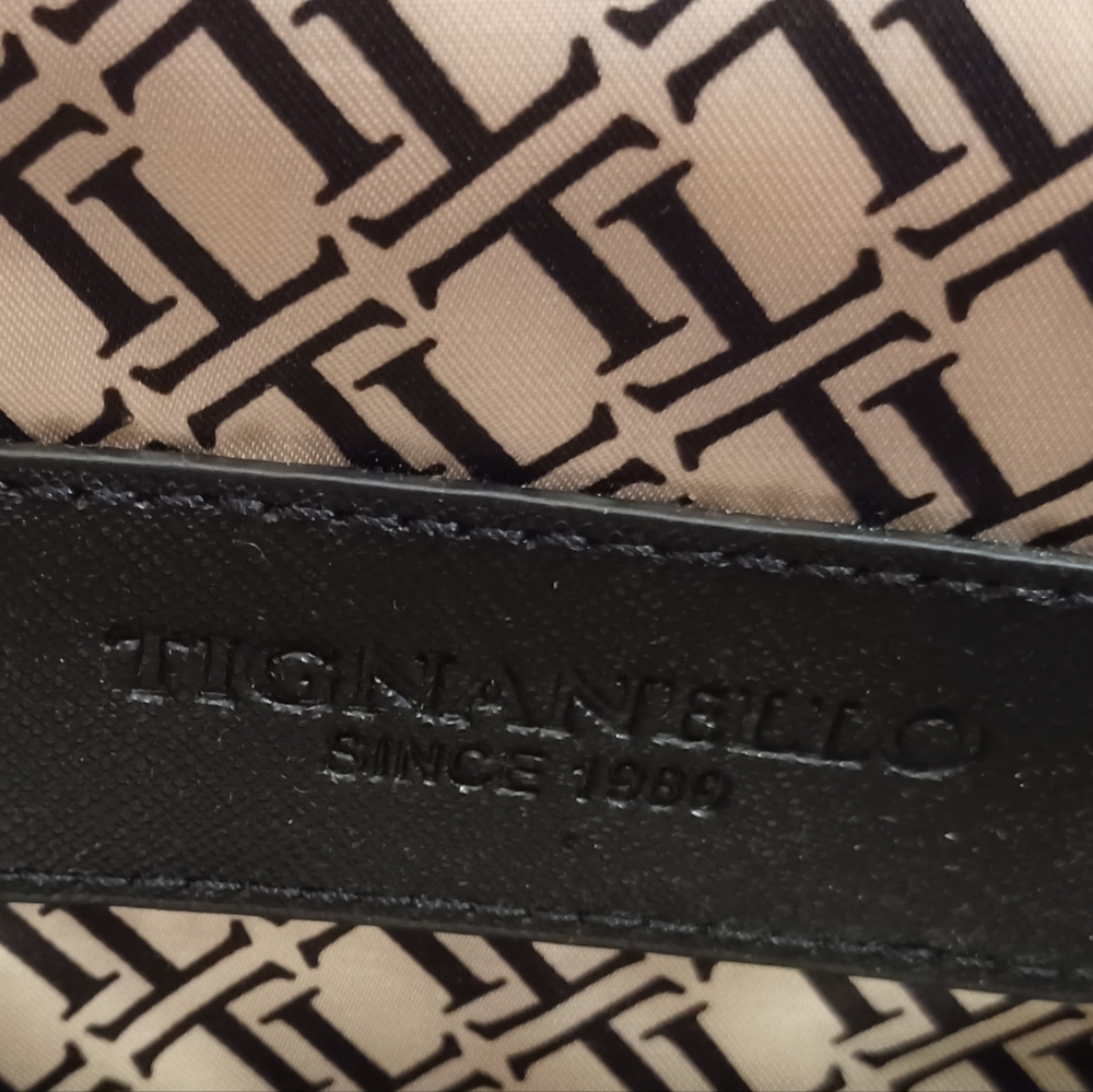 Tignanello NWOT Crossbody Bag - Picture 6 of 6
